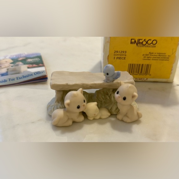 Precious Moments | Holiday | Vintage Precious Moments Cats W Bench ...